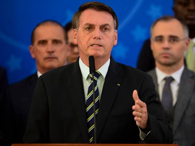 bolsonaro-indicates-new-military-commanders-to-mitigate-crisis