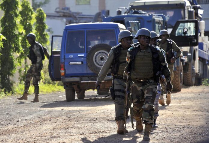 mali,-attacco-al-qaeda-a-bamako:-oltre-70-morti-e-200-feriti