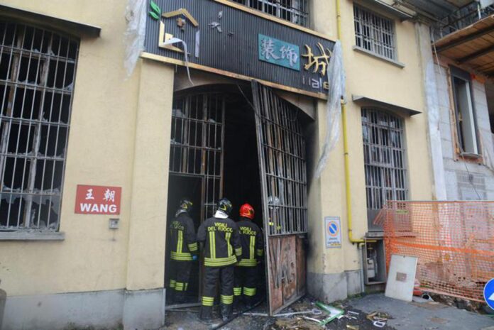 incendio-in-emporio-cinese-a-milano,-procura:-“e’-doloso”