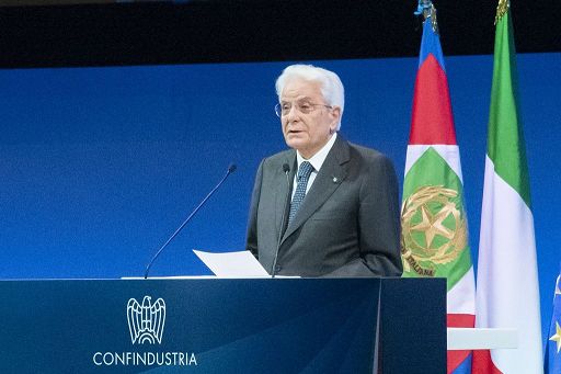 mattarella:-di-fronte-alle-fake-news-occorre-una-grande-responsabilità