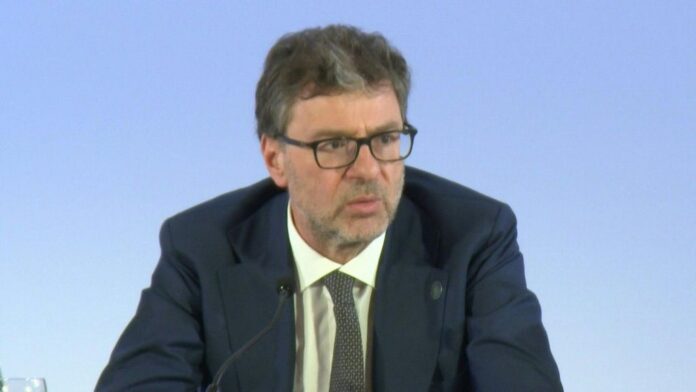 manovra,-giorgetti:-io-figlio-operai,-sacrifici-solo-per-chi-può-farli