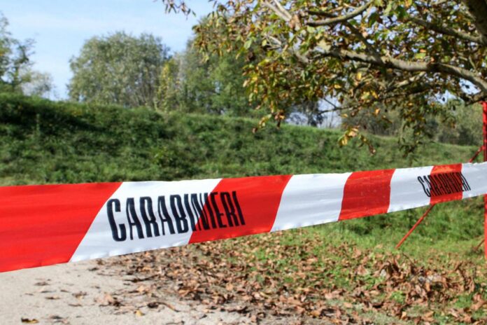 arezzo,-donna-trovata-morta-in-un-campo:-si-indaga-per-omicidio