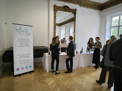 a-iic-londra-si-“apre”-l’annata-2014-dei-grandi-vini-toscani