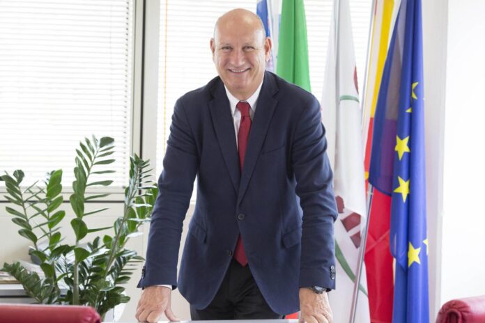 commercio,-avedisco:-cresce-la-vendita-diretta,-709-mln-euro-fatturato-totale-nel-2023